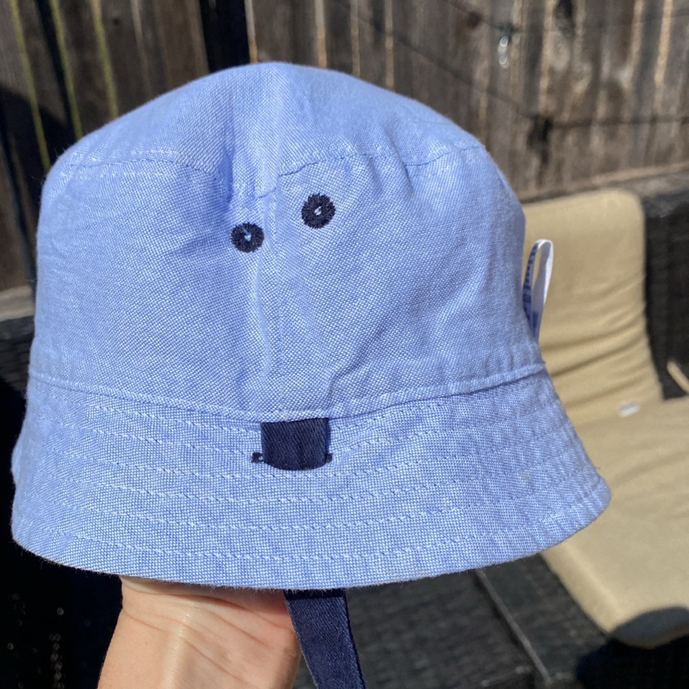Reversible Bucket Hat - Picture 2 of 4